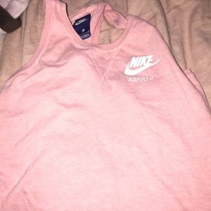 nike tank top